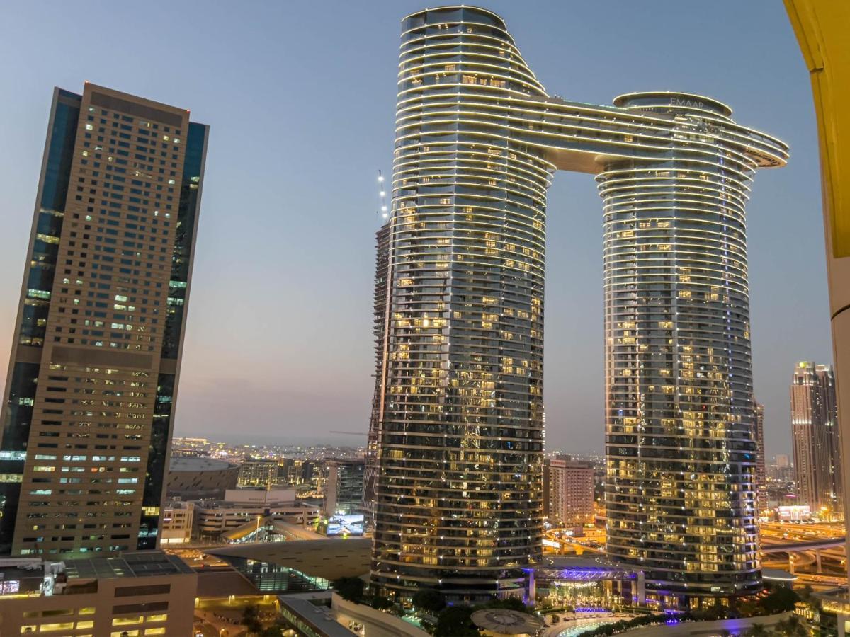 Cosmos Living Downtown Dubai 아파트 외부 사진